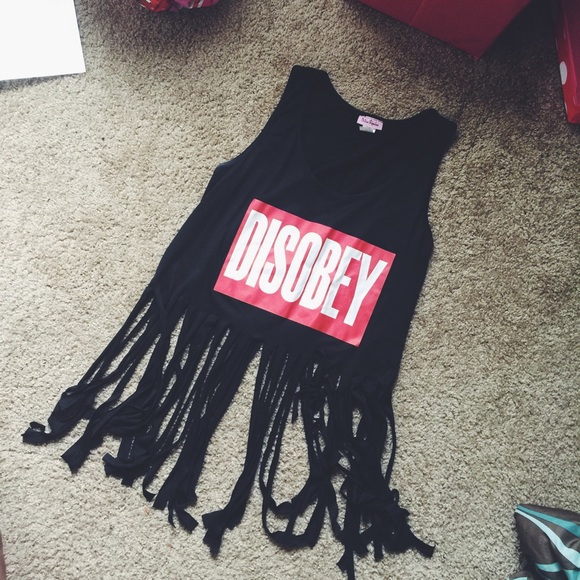 Shirt with fringe