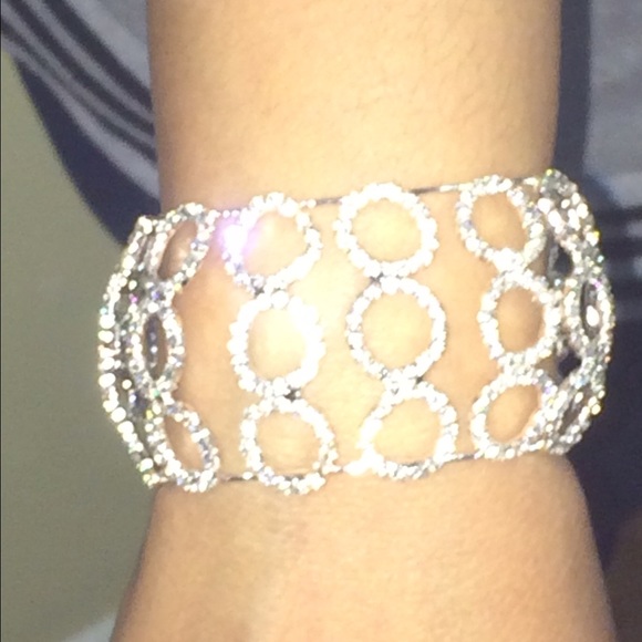 Cuff Bracelet - Picture 2 of 4