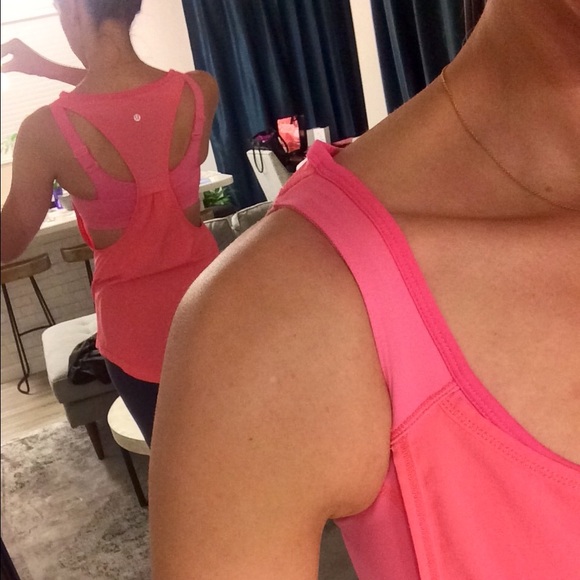 Breezy Lululemon tank- bright melon color