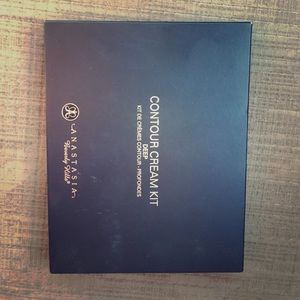 Anastasia Beverly Hills Contour Cream Kit in Deep