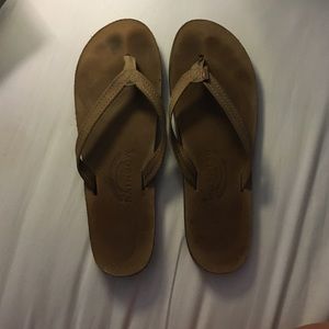 light brown rainbows sandals
