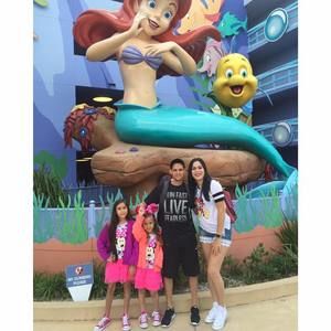 Meet your Posher, Nayda