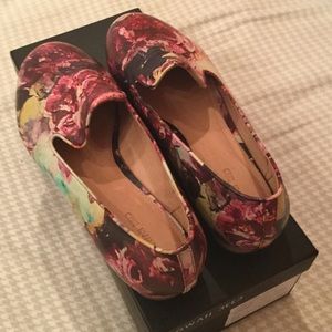 Rowan Reed driving slippers!