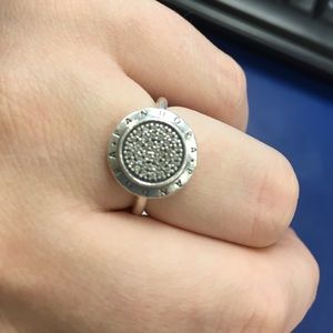 Pandora ring