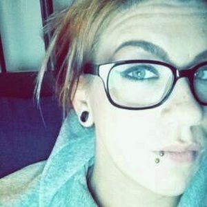 Meet your Posher, Mandy