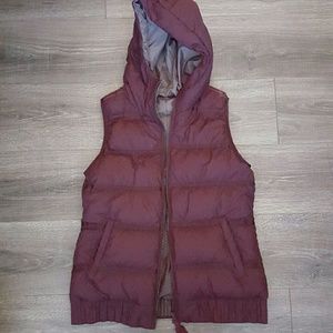 Lululemon maroon burgundy reversible down vest