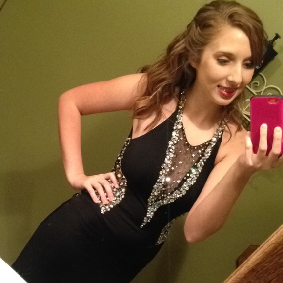 Black prom dress