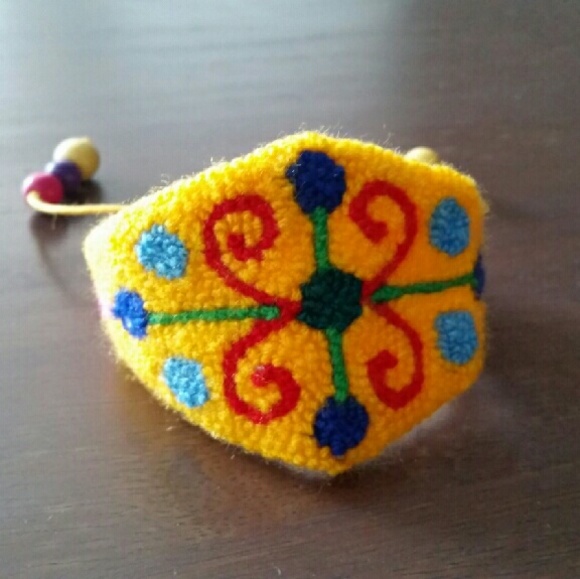 Bracelet