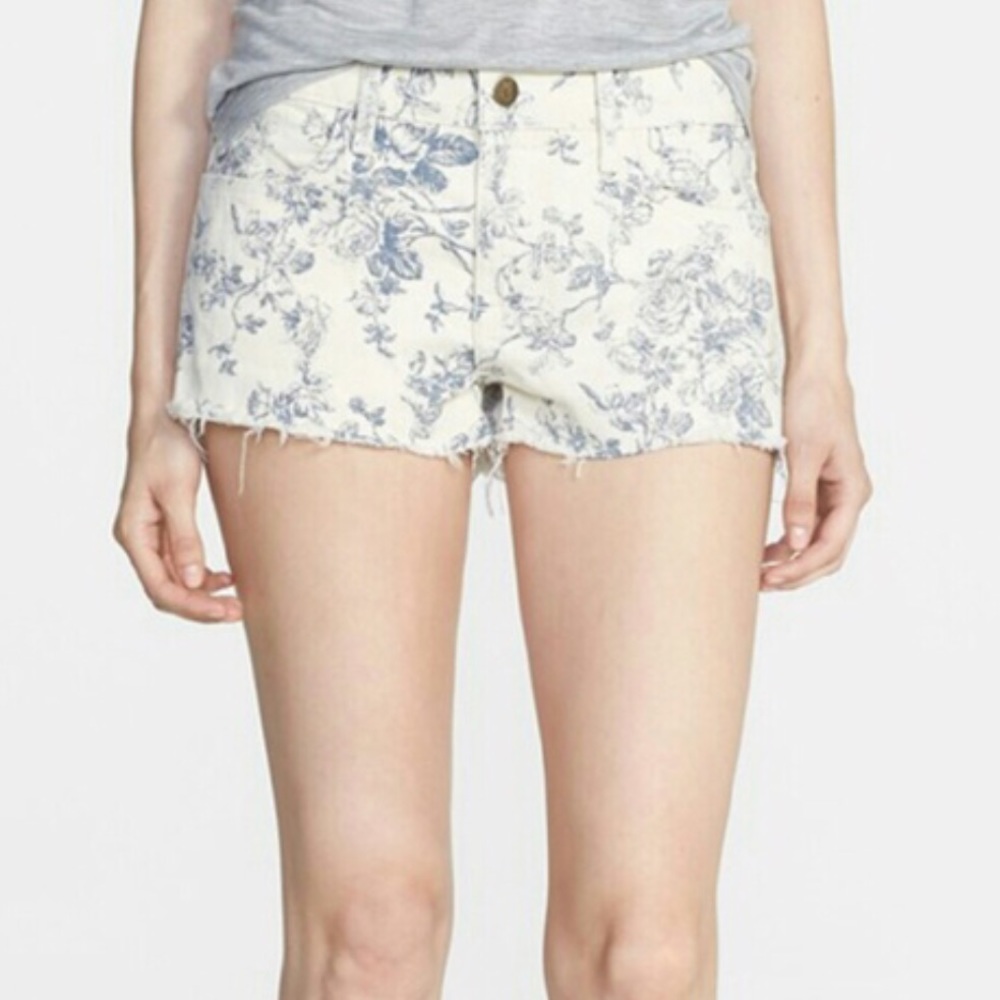Wildfox French Floral Cream Denim Cutoff Shorts - Picture 1 of 4