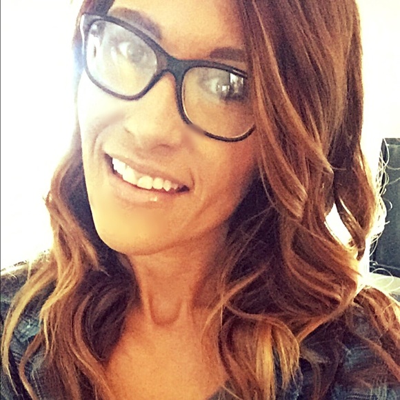 Meet your Posher, Jeni