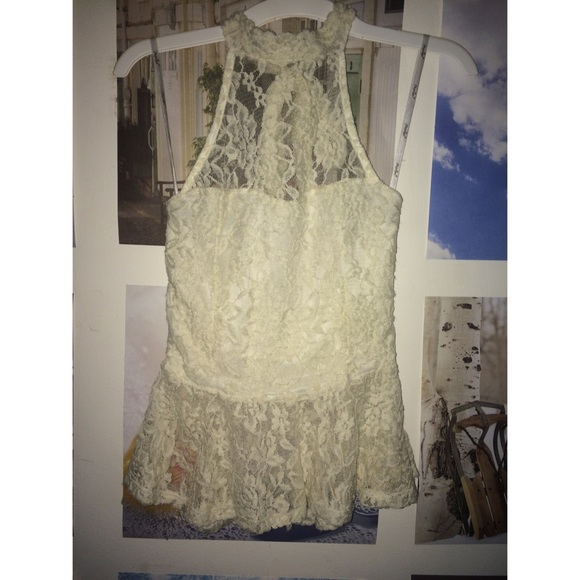 HALTER TOP!