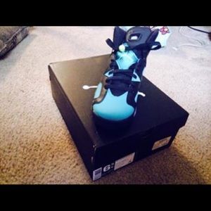 Retro 6 For Sale Size 6.5