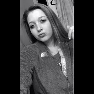 Meet your Posher, Cierra