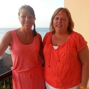 Meet your Posher, Cari