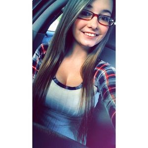 Meet your Posher, Tori