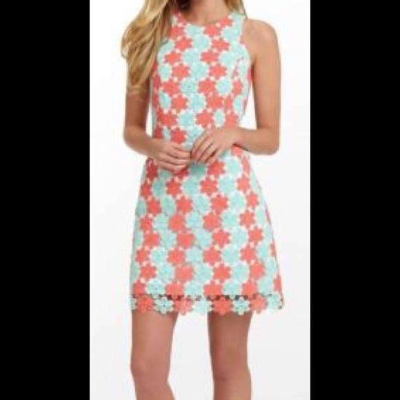 Make me offer Lilly Pulitzer pearlshift sunrise