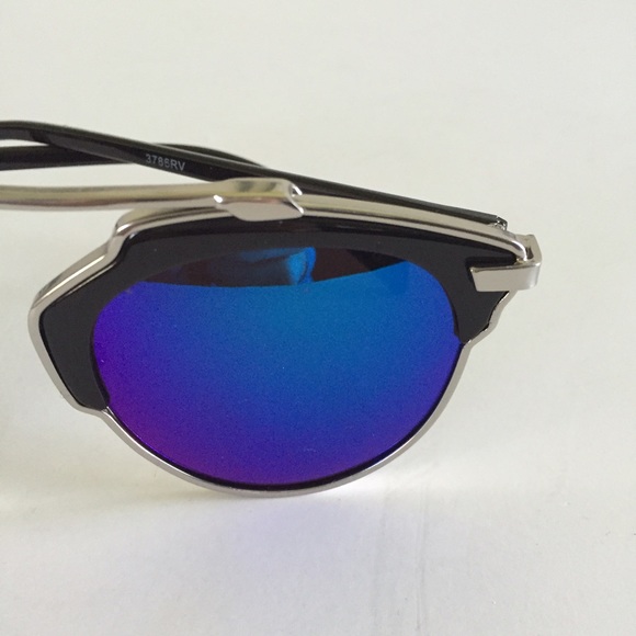 NWT || So Real Meg Retro Cat Eye Sunglasses - Picture 4 of 4