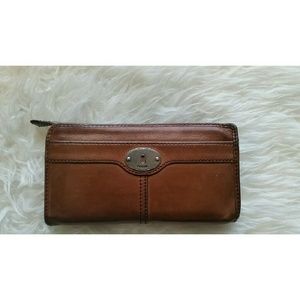 Fossil wallet