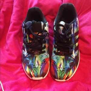 Adidas torsion size 9.5 shoes
