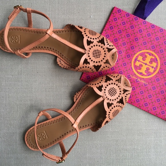 Tory Burch Shoes - LIKE NEW 💯 AUTH Rare Tory Burch Sandals