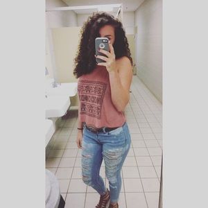 Meet your Posher, Kasey