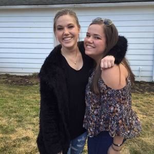 Meet your Posher, Caroline