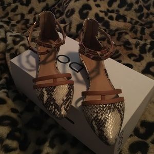 Only been used about 3-4 times.