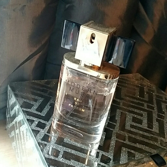 Modern Muse Perfume