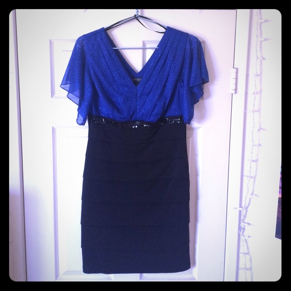blue and black bodycon dress