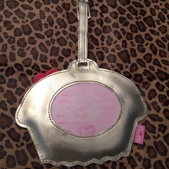 Fluff Cherry Cupcake Bag Tag - Picture 2 of 2