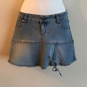 Cute flared jean mini skirt
