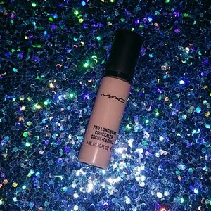MAC Pro Longwear Concealer NW20