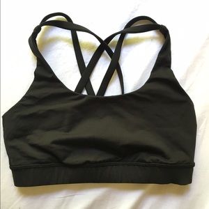 Lululemon energy bra size 4