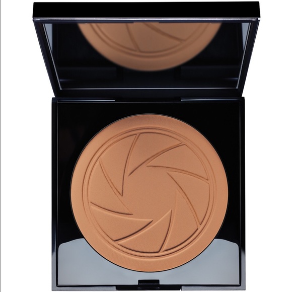 Brand New Smashbox Bronze Lights