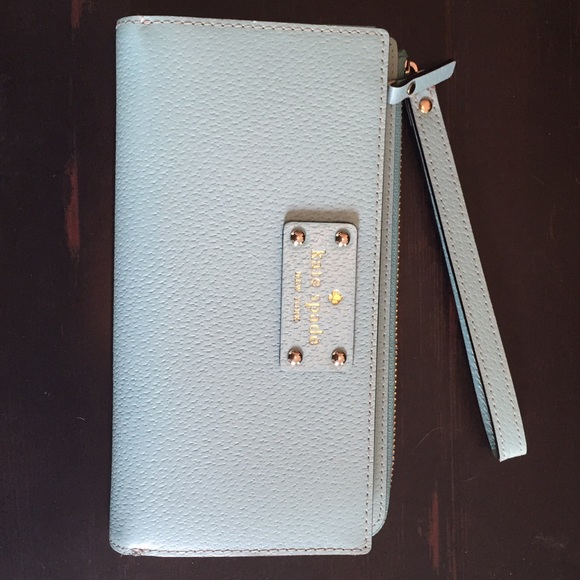 //SOLD\\Lk new Kate Spade WellesleyLayton Wristlet