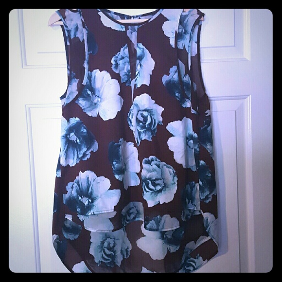 Simply vera wang tank