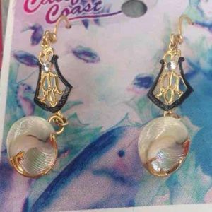 California coast 14 Kt seashell earrings