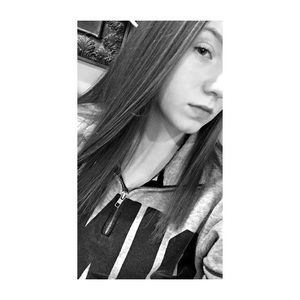 Meet your Posher, Gia