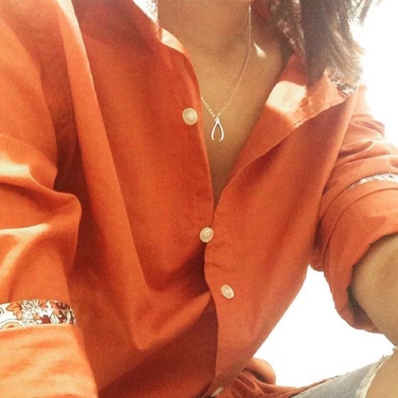 ✨FLASH SALE✨Gold Wishbone Pendant Minimal Necklace - Picture 3 of 4