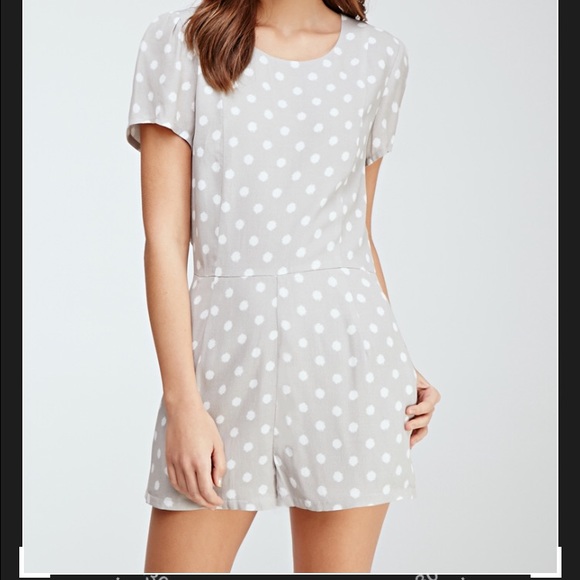 Forever 21 Gray Abstract Dotted Puff-sleeve Romper