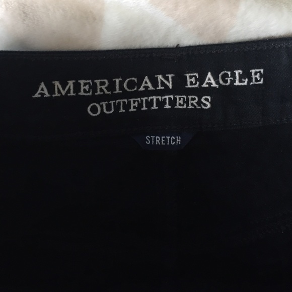 American Eagle High Waisted Shorts - Picture 2 of 4