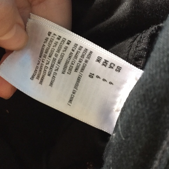 American Eagle High Waisted Shorts - Picture 3 of 4