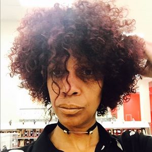 Meet your Posher, Tiponya