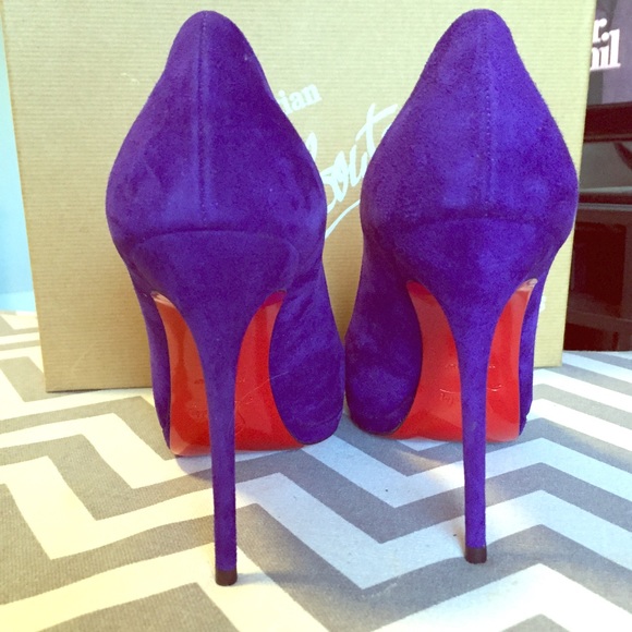 🚫SOLD🚫  Christian Louboutin Purple Suede Pumps