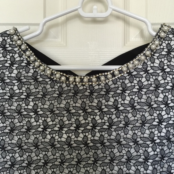 Gorgeous dress!!! - Picture 2 of 4