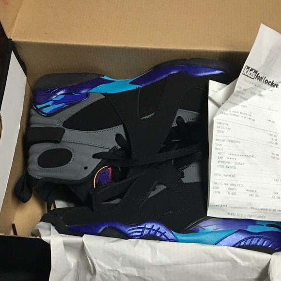 Air Jordan Aqua 8s