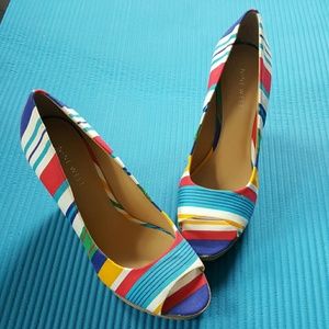 Nine West high wedge