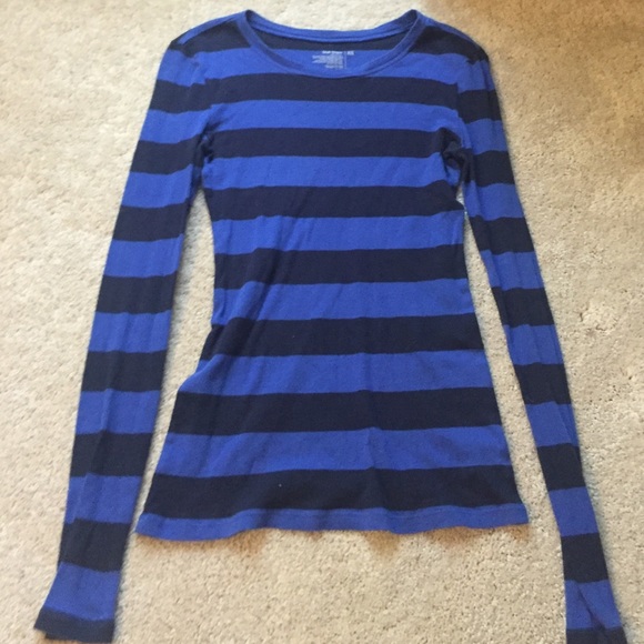 Blue/navy blue striped long sleeve tee