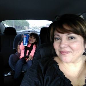 Meet your Posher, Yvette