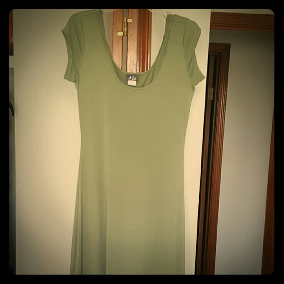 Light Maxi Dress